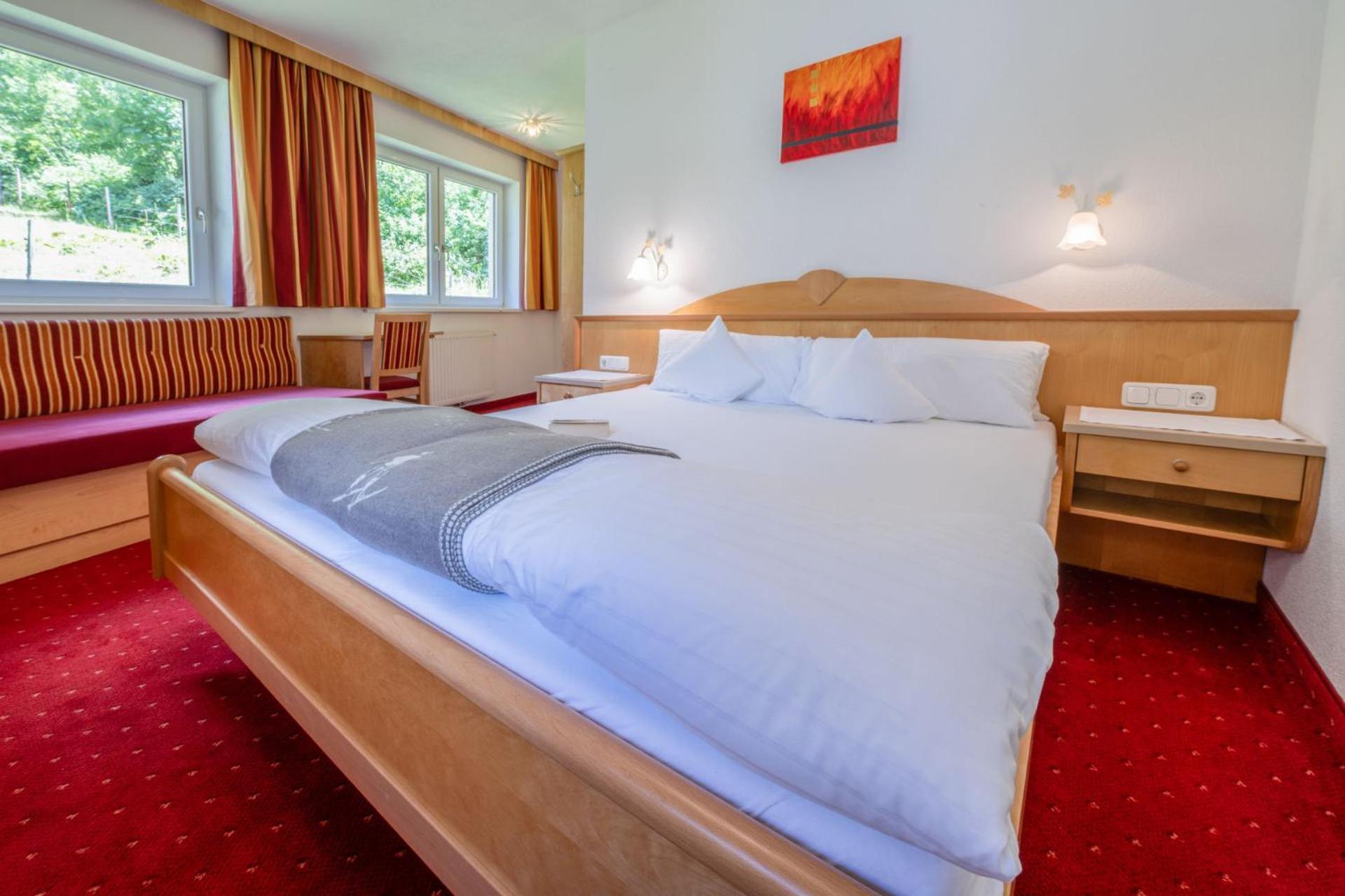 Отель Haus Waldhof Ишгль Экстерьер фото